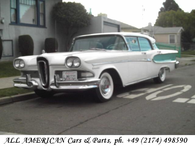 1939 Oldsmobile 70 Touring Sedan